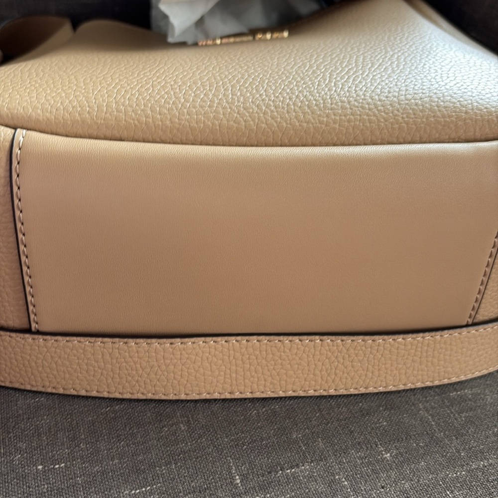 Michael Kors Birch Camel Leather Bag - Picture 6 of 6